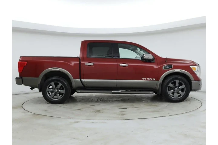 $25998 : Nissan Titan 2017 4x4 Platin image 7