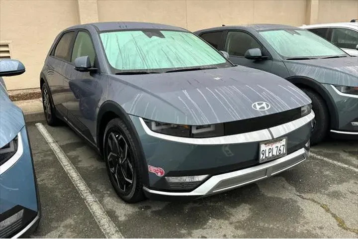 $25990 : Hyundai IONIQ 5 2024 SEL 4dr image 2