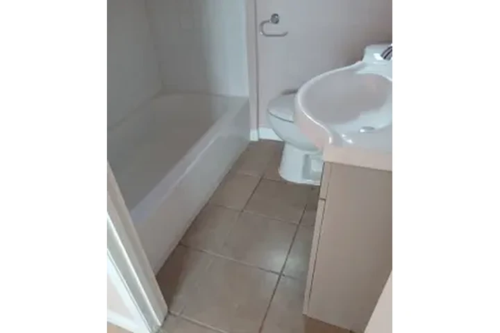 $1775 : 1 RECÁMARA APARTAMENTO image 4