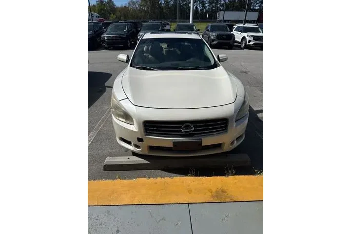 $4861 : Nissan Maxima 2011 3.5 SV 4d image 10