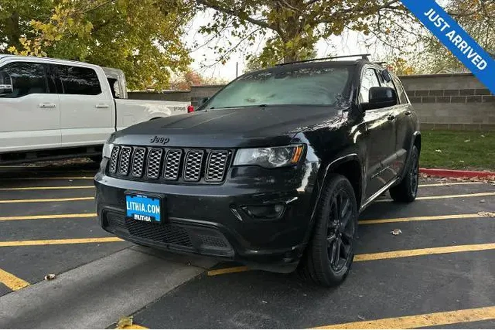 $14995 : Jeep Grand Cherokee 2018 4x4 image 1