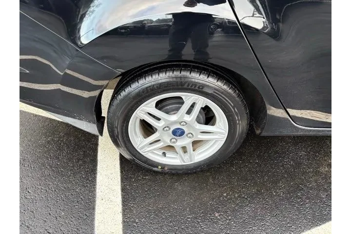 $6995 : Ford Fiesta 2018 SE 4dr Seda image 10