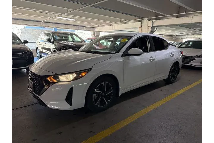 $19995 : Nissan Sentra 2025 SV 4dr Se image 1