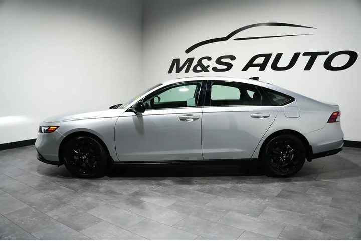 $28815 : 2025 Accord Sedan SE image 2