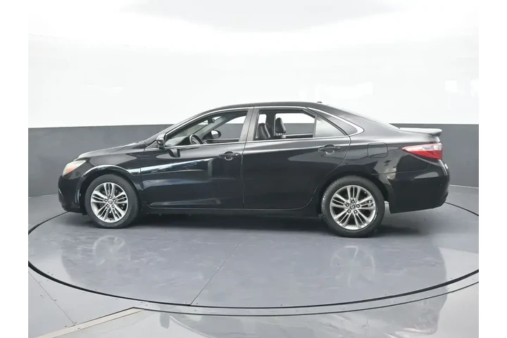 $10856 : Toyota Camry 2016 SE 4dr Sed image 3