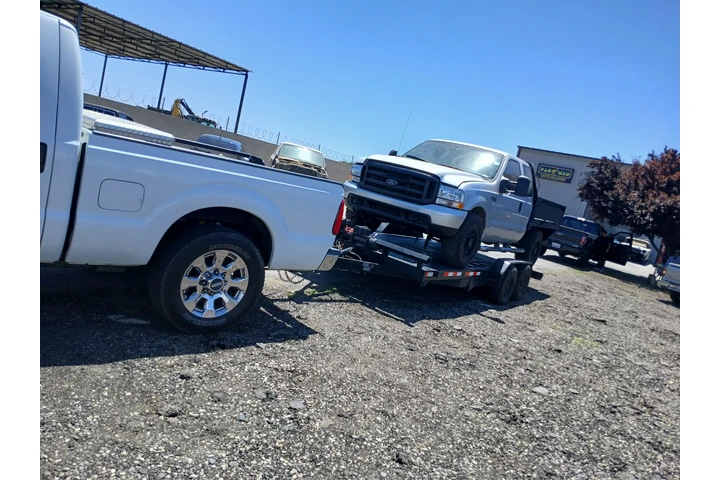 Servicio de grúa image 2