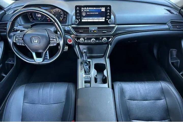 $21086 : Honda Accord 2021 Sport Spec image 5