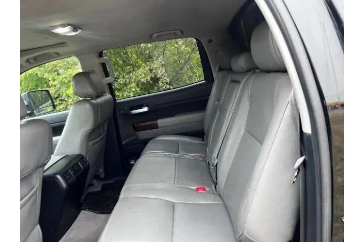 $19995 : 2011 Tundra Limited image 10