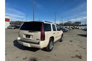 $4980 : 2011 GMC Yukon AWD 4dr 1500 D thumbnail