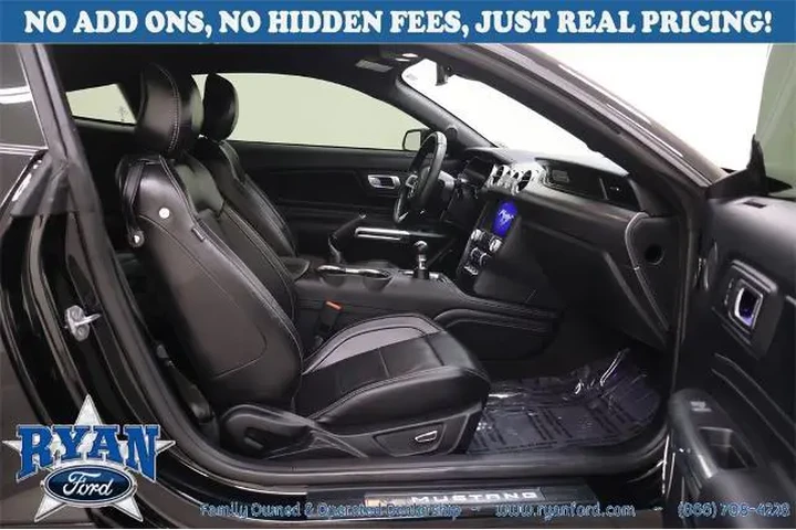 Ford Mustang 2019 GT Premium image 10