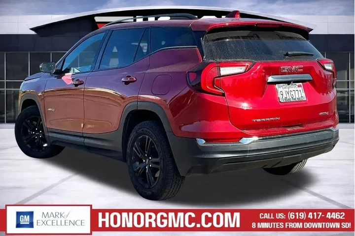$25988 : GMC Terrain 2023 AWD AT4 4dr image 4