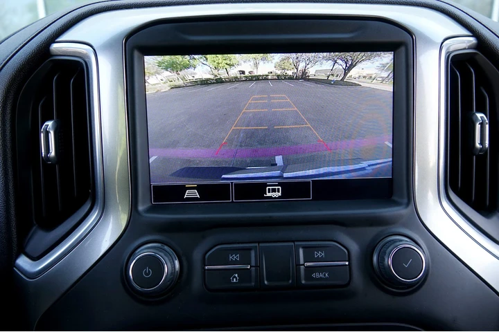 $27995 : 2021 Silverado 1500 2WD Crew image 10