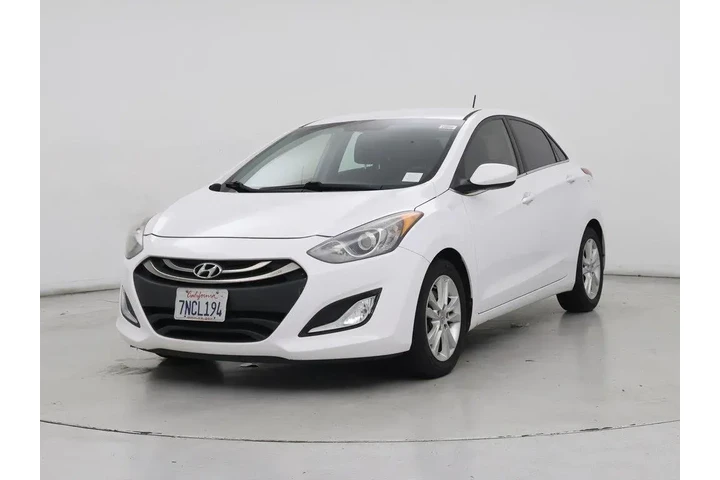 $9998 : Hyundai ELANTRA GT 2014 4dr image 4