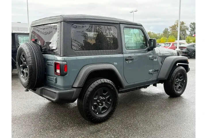 $27999 : Jeep Wrangler 2025 4x4 Sport image 8