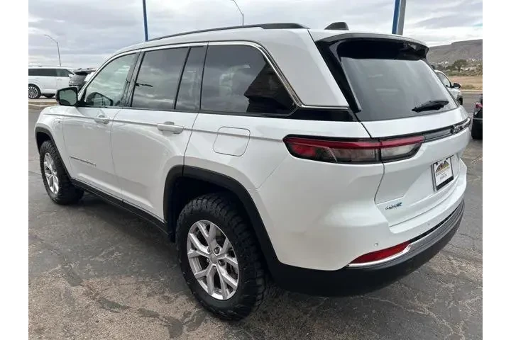 $30995 : Jeep Grand Cherokee 2023 4x4 image 4