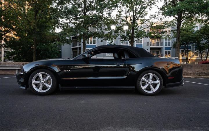 $18000 : 2012 FORD MUSTANG image 7