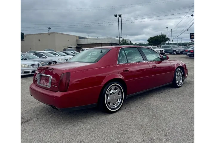 $3200 : 2000 DeVille image 6