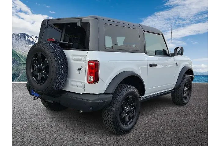 $39997 : Ford Bronco 2024 4x4 Black D image 6