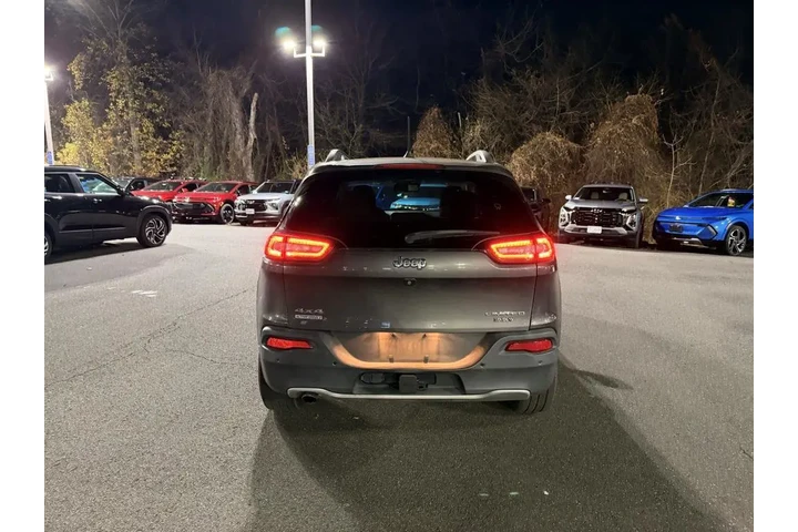 $17999 : Jeep Cherokee 2018 4x4 Limit image 6