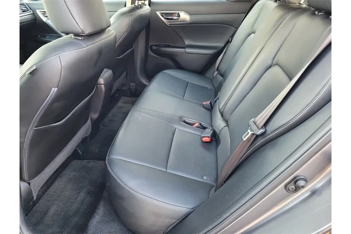 $18995 : 2017 CT 200h image 8