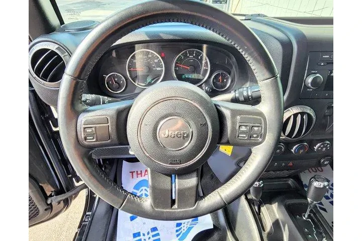 Jeep Wrangler 2017 4x4 Sport image 6