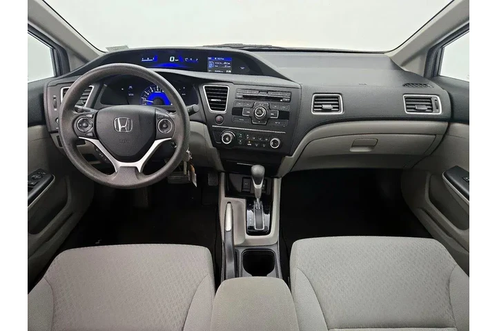 $16998 : Honda Civic 2014 LX 4dr Seda image 9