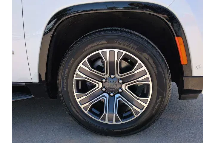 $35903 : Jeep Wagoneer L 2024 4x2 Ser image 10