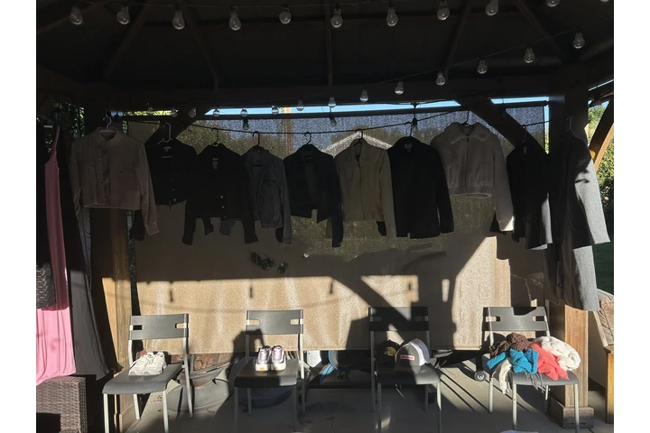 $1 : Gran venta de garage/nov. 08, image 6