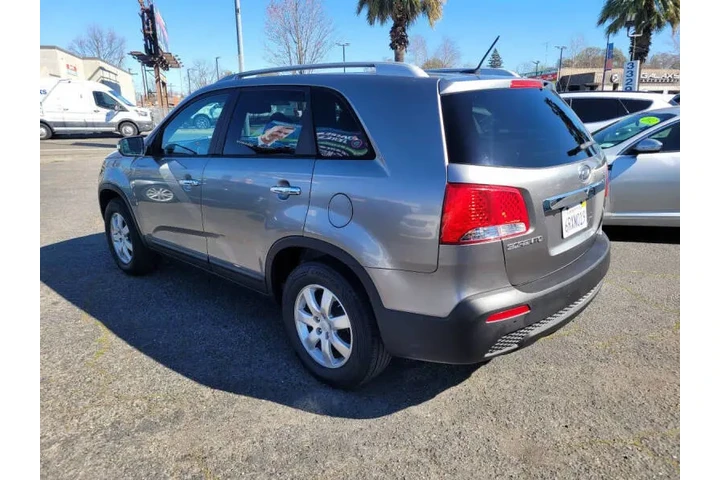 $6990 : 2011 Sorento LX image 5