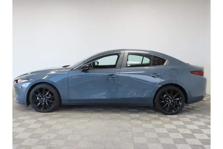 $24341 : Mazda Mazda3 Sedan 2024 AWD image 4