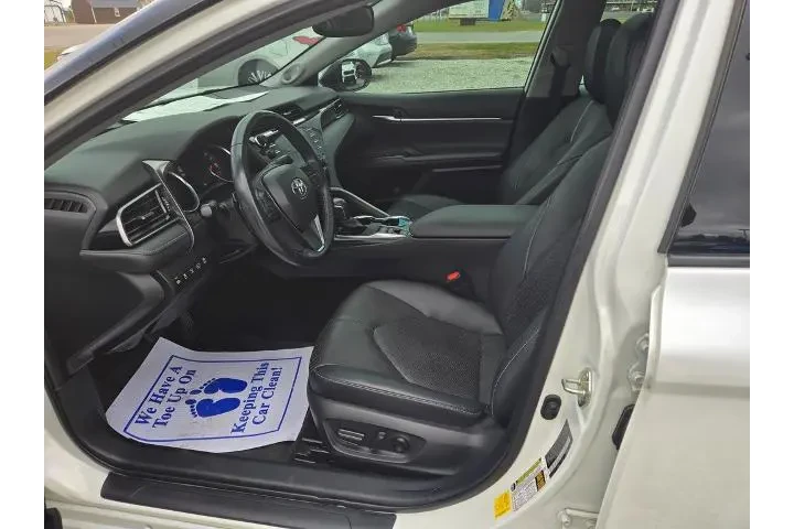 $28498 : Toyota Camry 2020 XSE V6 4dr image 6