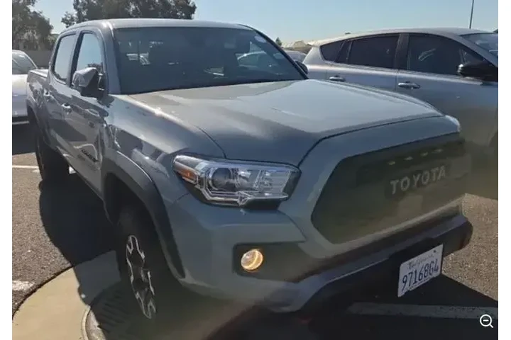 $34950 : Toyota Tacoma 2021 4x4 TRD P image 1