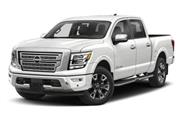 PRE-OWNED 2023 NISSAN TITAN P en Madison WV