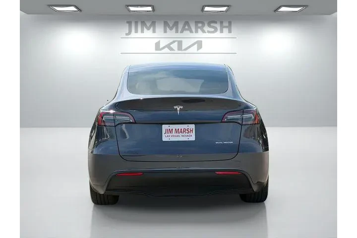 $32988 : Tesla Model Y 2023 AWD Long image 5
