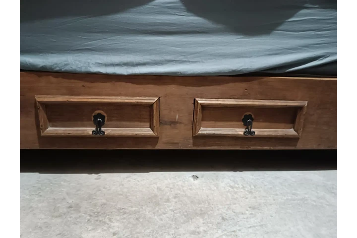 $850 : BASE PARA CAMA DE MADERA image 1