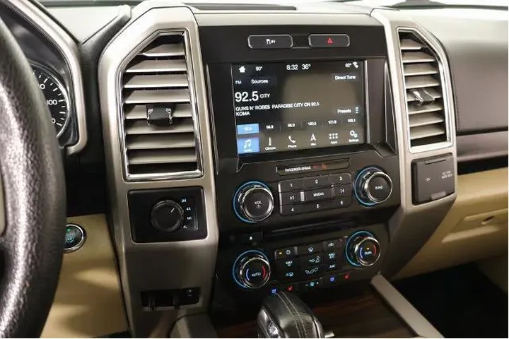 $28074 : Ford F-150 2016 4x4 Lariat 4 image 5