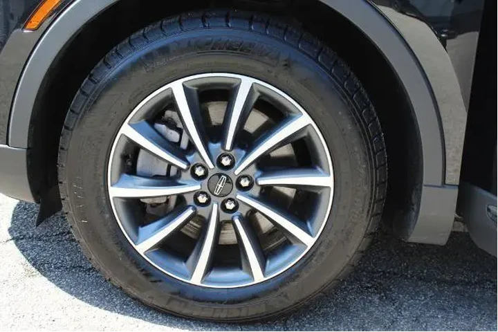 $30799 : Lincoln Nautilus 2022 AWD St image 9