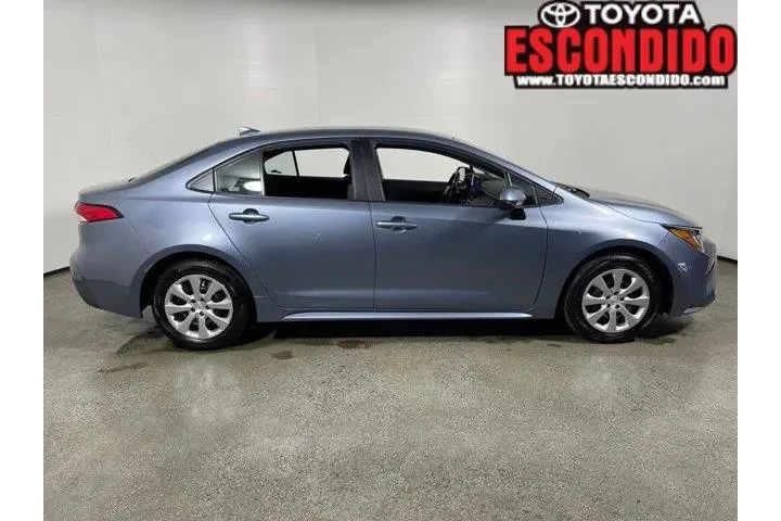 $23493 : Toyota Corolla 2024 LE 4dr S image 2