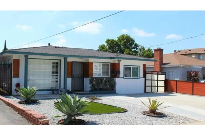 $1900 : 2 Bedroom Home in Los Angeles image 1
