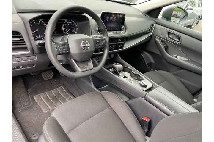 $20444 : Nissan Rogue 2025 AWD S 4dr image 6