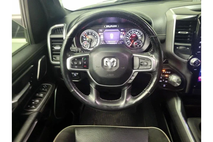 $39998 : Ram 1500 2020 4x4 Laramie 4d image 10