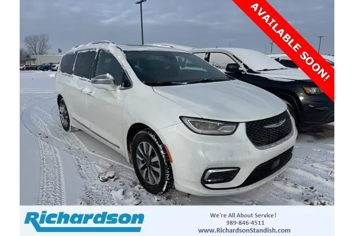 $26995 : Chrysler Pacifica Hybrid 202 image 1