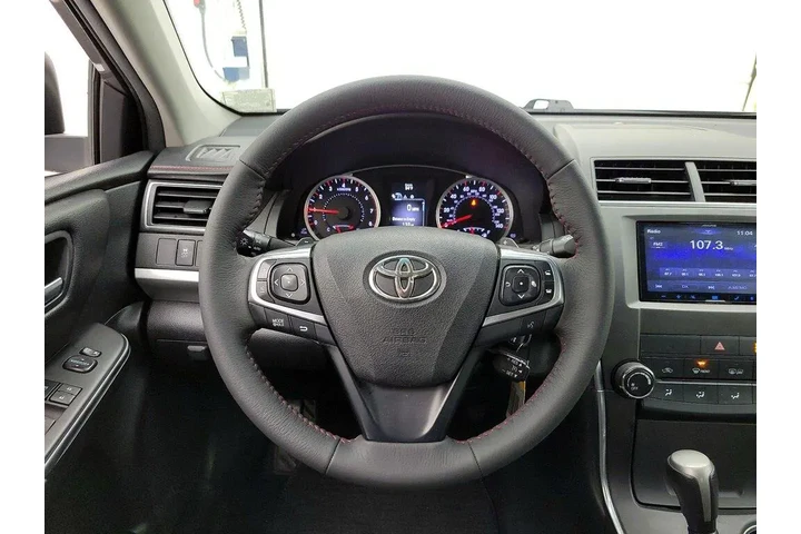 $15998 : Toyota Camry 2017 SE 4dr Sed image 10