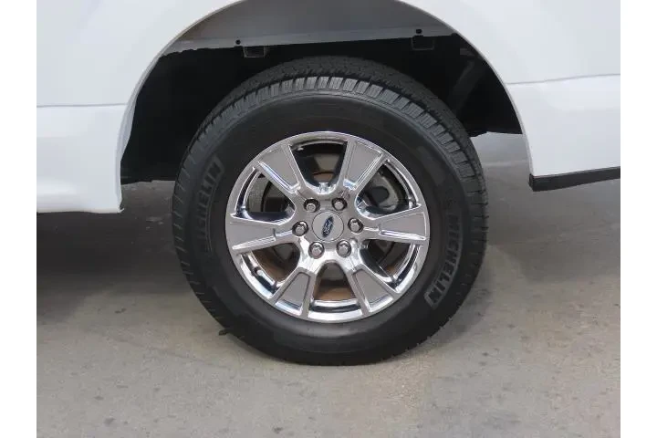 $23999 : Ford F-150 2016 4x2 XLT 4dr image 9
