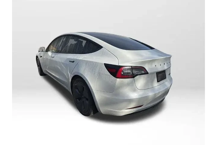 $16932 : Tesla Model 3 2021 AWD Long image 3