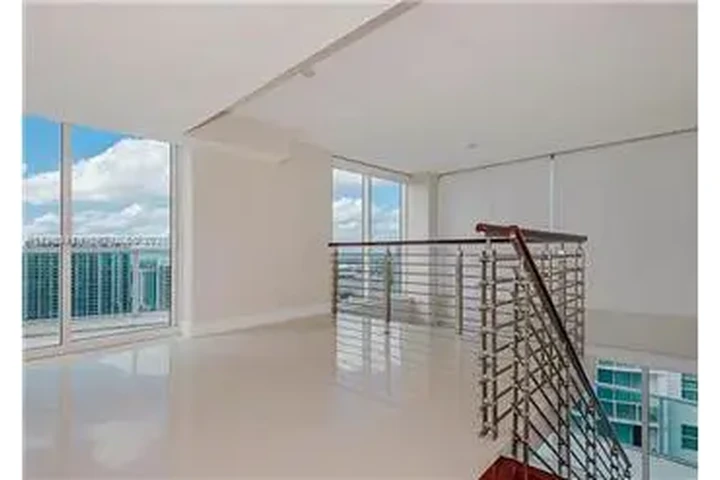 $4500 : Rental property with 2 bedro image 9