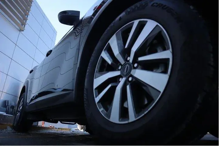 $37707 : Nissan Pathfinder 2025 AWD S image 10