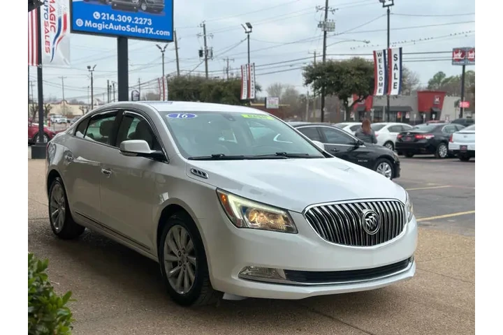 $9499 : 2016 LaCrosse Leather image 4