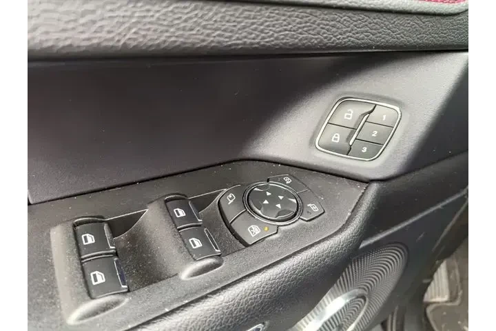 $23750 : Ford Expedition MAX 2018 4x4 image 8