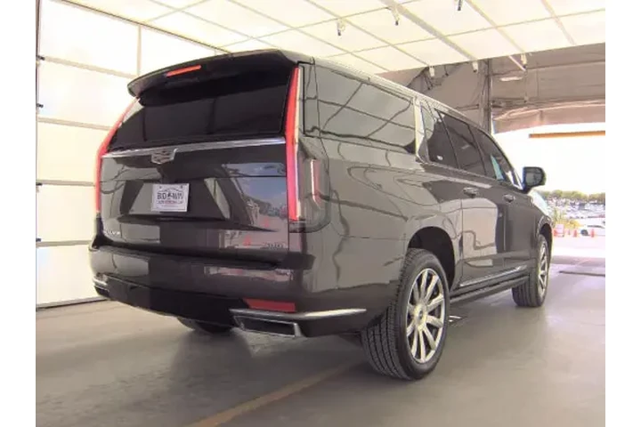 $51670 : 2021 CADILLAC Escalade ESV Pr image 3